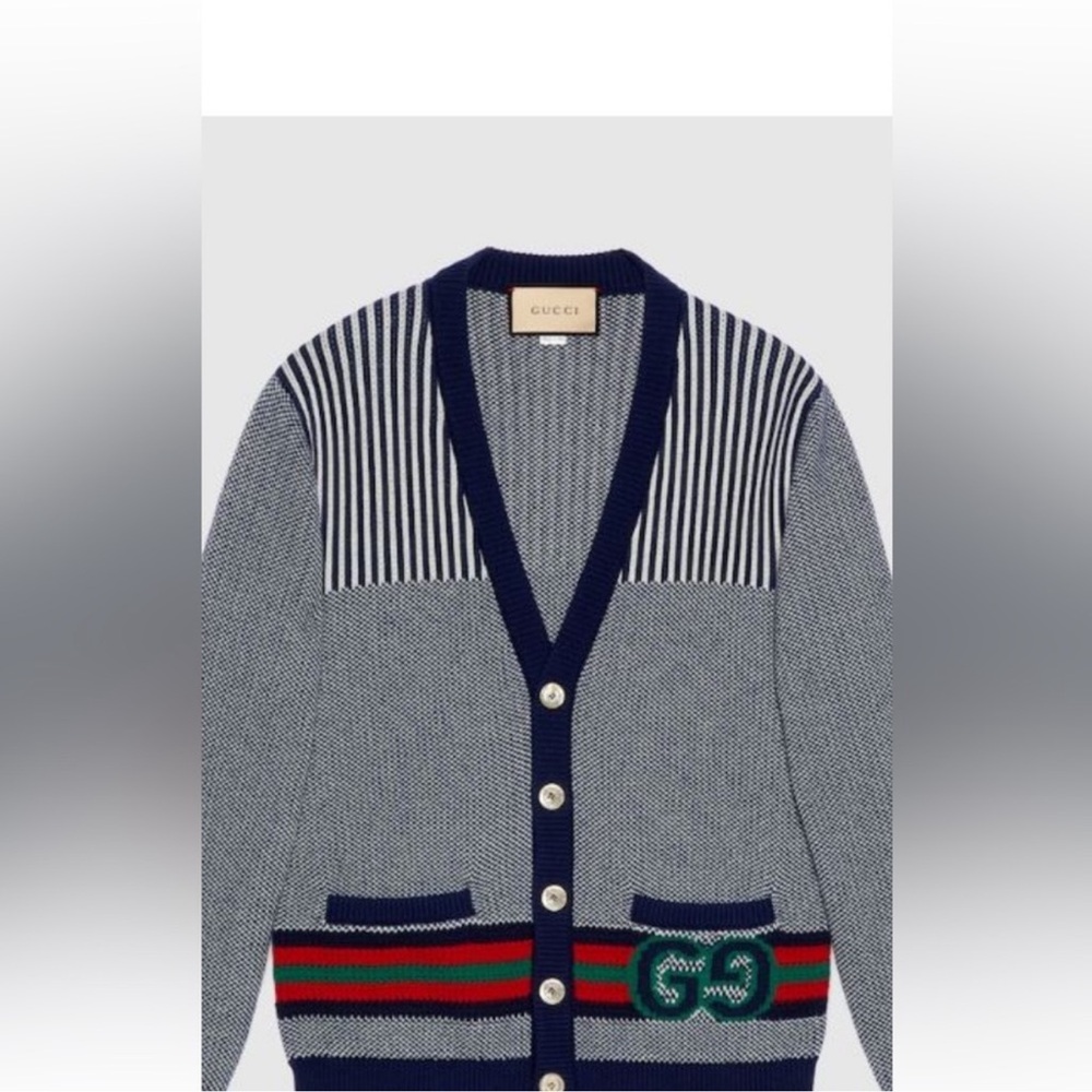 Men’s Gucci, cotton wool cardigan sweater size large made in Italy. NWT.